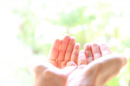 ふるさと納税、過去最高更新の裏で問われる「自治体の戦略力」 ~ポイント付与全面禁止の先に、公務員として考えるべきこと~